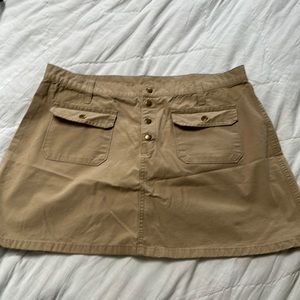 Abercrombie tan skirt